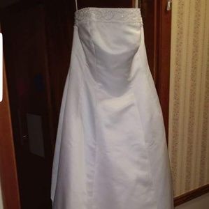 David's Bridal Size 14W Dress